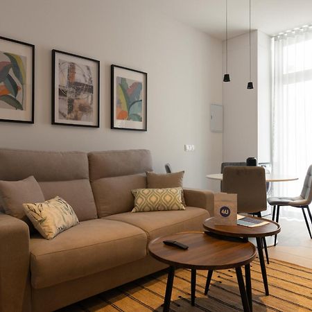 Dorm4You Arena Plaza Валенсия Экстерьер фото